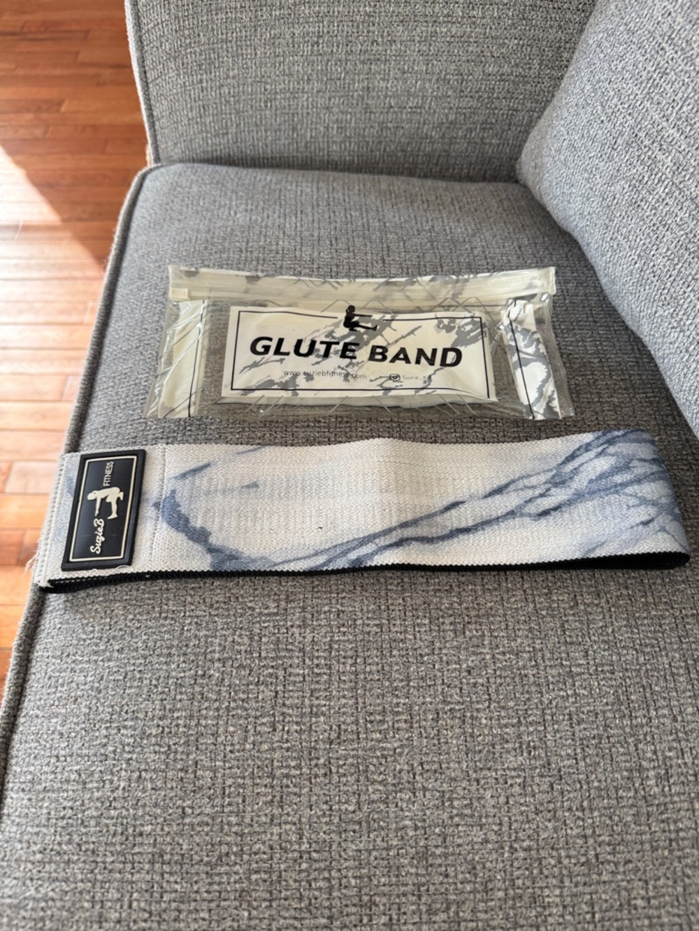 Suzie B glute band